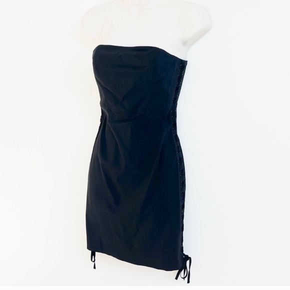 Express Dresses & Skirts - 🆕 Express strapless lace up sides mini dress stretchy size 4 black
